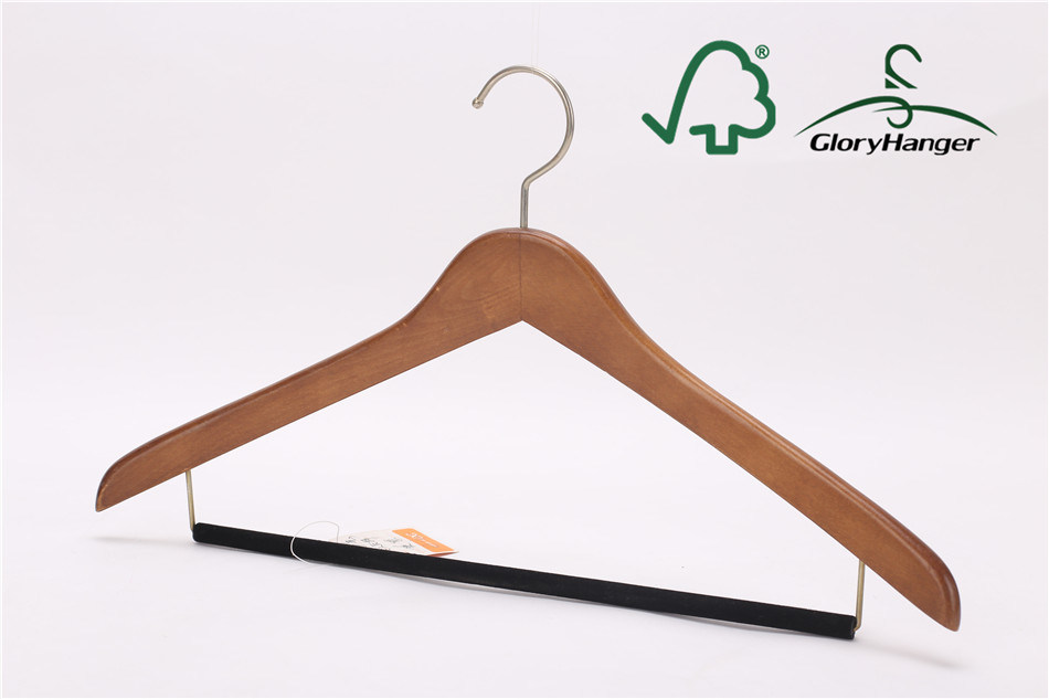 /proimages/2f0j00FnBEpsWtngoe/hotel-wooden-coat-clothing-hanger-with-metal-bar-for-pant-shop-fitting-glwh022-.jpg