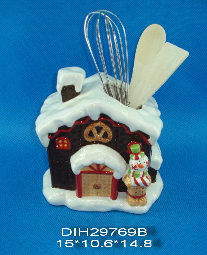 /proimages/2f0j00GATtucrJgCoL/christmas-house-ceramic-utensil-holder.jpg