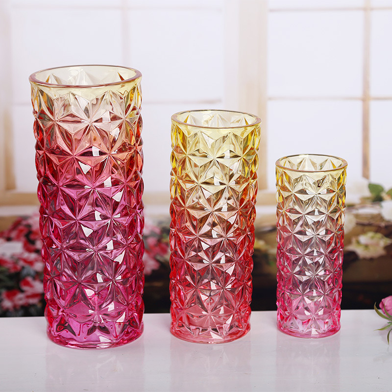 /proimages/2f0j00HZoEqALFrbuk/fashionable-colored-glass-flower-vase-crystal-vase.jpg
