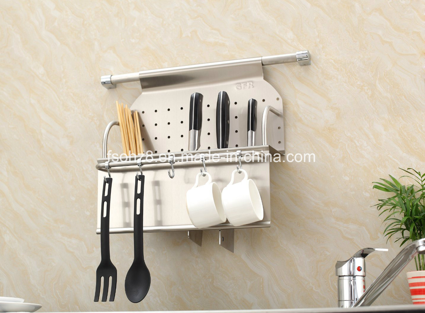 /proimages/2f0j00JmwtQayFGbqO/stainless-steel-kitchent-layer-and-cup-holder-with-hook-rack-gfr-312.jpg