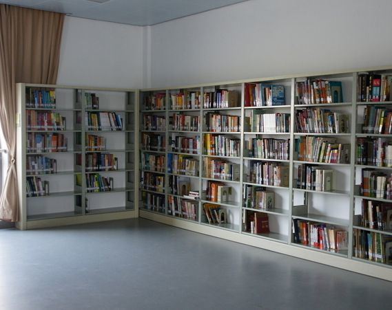 /proimages/2f0j00LsKabkYIgiuo/school-furniture-cabinet-modern-bookshelf-library-bookshelf-bookcase-shelf.jpg