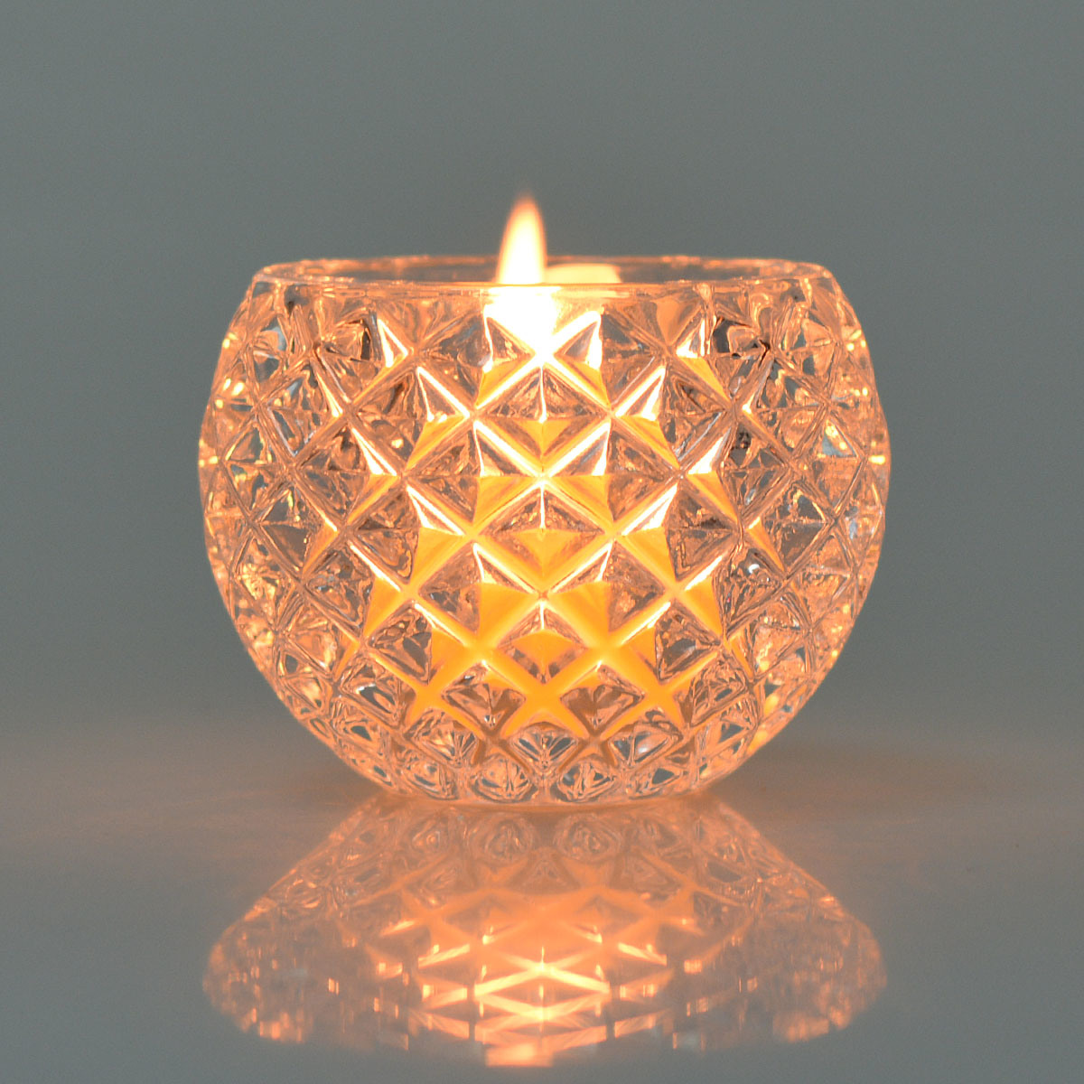 /proimages/2f0j00NwqQkGOgrToA/wholesale-half-ball-crystal-glass-candler-holder-decoration.jpg