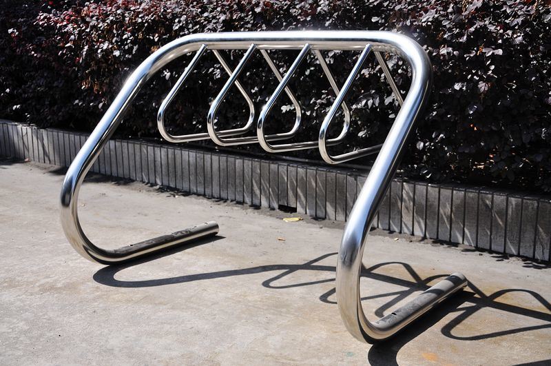 /proimages/2f0j00PFUQrBDGufoz/multi-parking-outdoor-stainless-steel-bike-rack-iso-ce-sgs-approved-.jpg