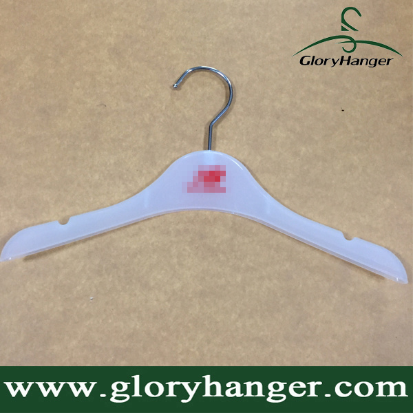 /proimages/2f0j00PnEtmheMLWbN/white-durable-standard-abs-plastic-adult-hanger-for-garment-display.jpg