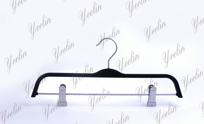 /proimages/2f0j00PnaTbHQKqfcL/hot-selling-laminate-pants-hanger-wooden-hangers-with-metal-clips-ylwd33712-blks1-.jpg