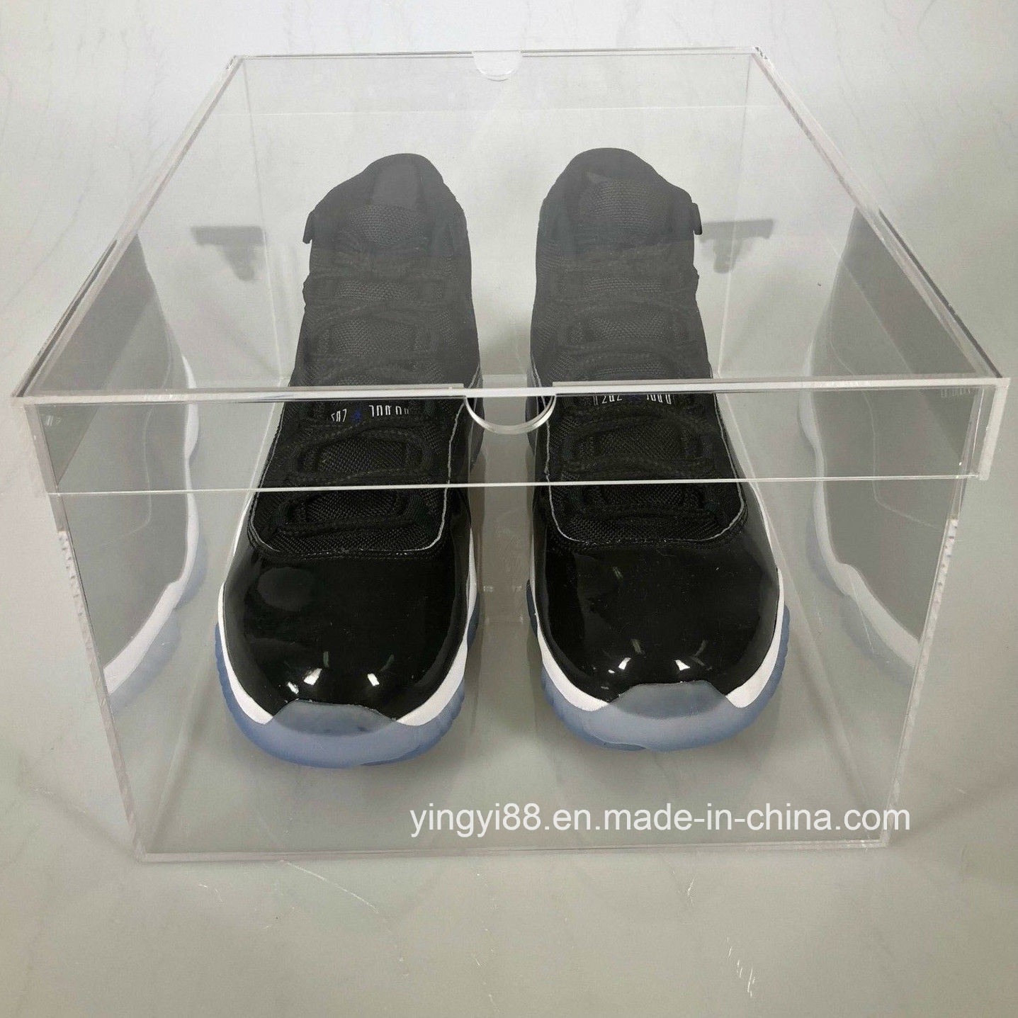 /proimages/2f0j00QNoEsKfybPrl/factory-custom-acrylic-giant-shoe-storage-box.jpg