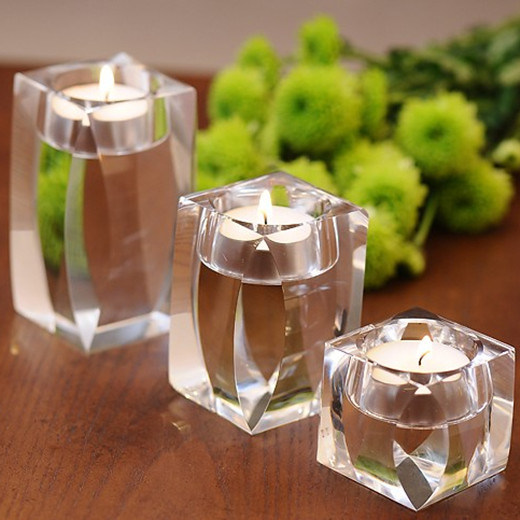 /proimages/2f0j00TnPtdHJanzcw/romantic-crystal-glass-tealight-holder-for-decoration.jpg