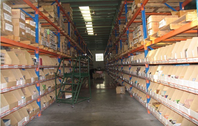 /proimages/2f0j00UBMQIiaPVezD/storage-high-quality-adjustable-beam-shelving-warehouse-panel-racking.jpg