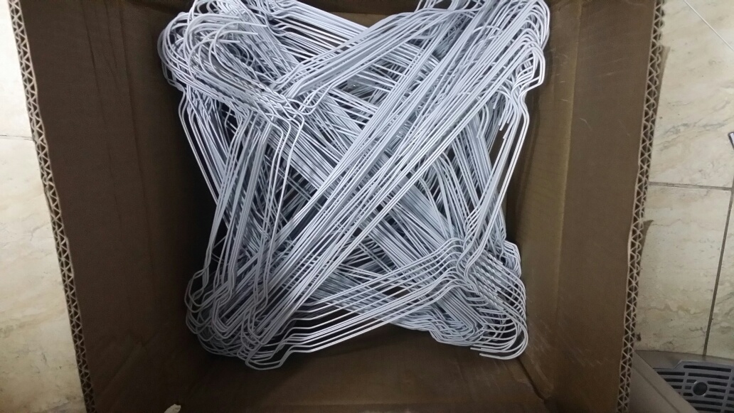 /proimages/2f0j00UJwaYztIHdoV/dry-cleaner-using-pet-coated-wire-hangers.jpg