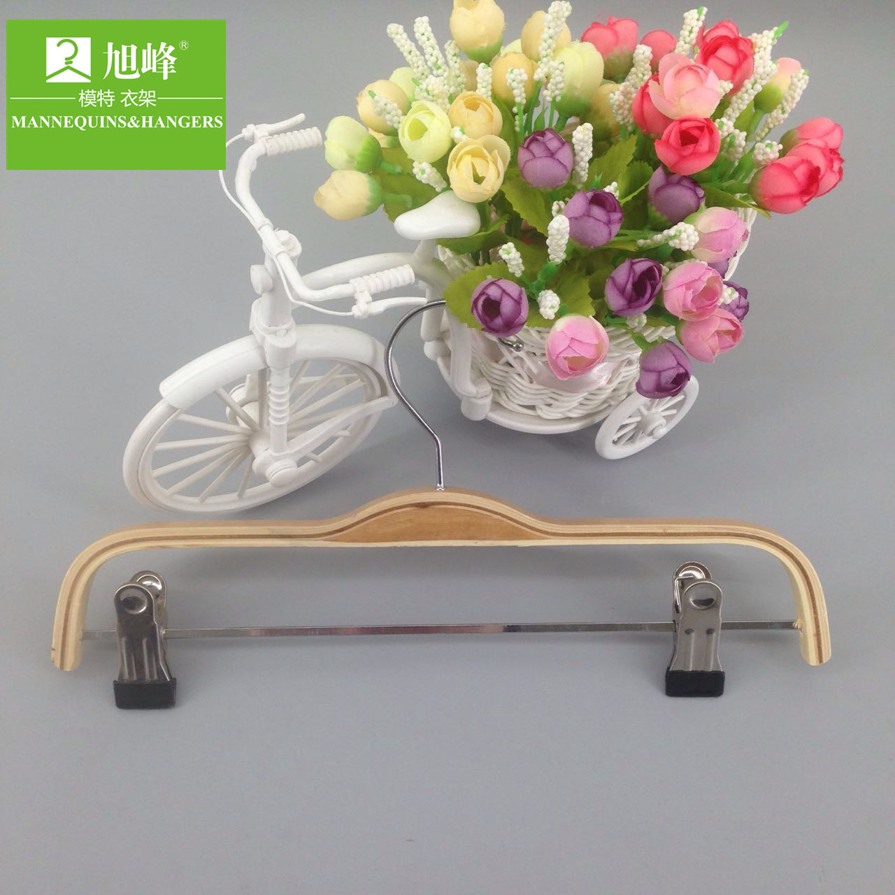 /proimages/2f0j00YEiRTQzcuwbo/xufeng-factory-trouser-hangers-wooden-material-for-kids.jpg