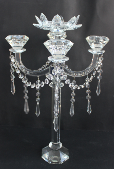 /proimages/2f0j00awrEPDRgmQbV/crystal-candle-holder-with-five-posters-for-home-decoration.jpg