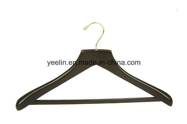 /proimages/2f0j00dyYQkSZarnbr/yeein-hanger-supplier-deluxe-brown-wooden-clothes-hanger-with-velvet-bar-ylwd-d5-.jpg