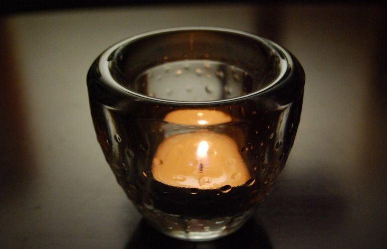 /proimages/2f0j00fNRQUGYMTaqe/crystal-candle-holder-wholesale-with-competitive-price.jpg