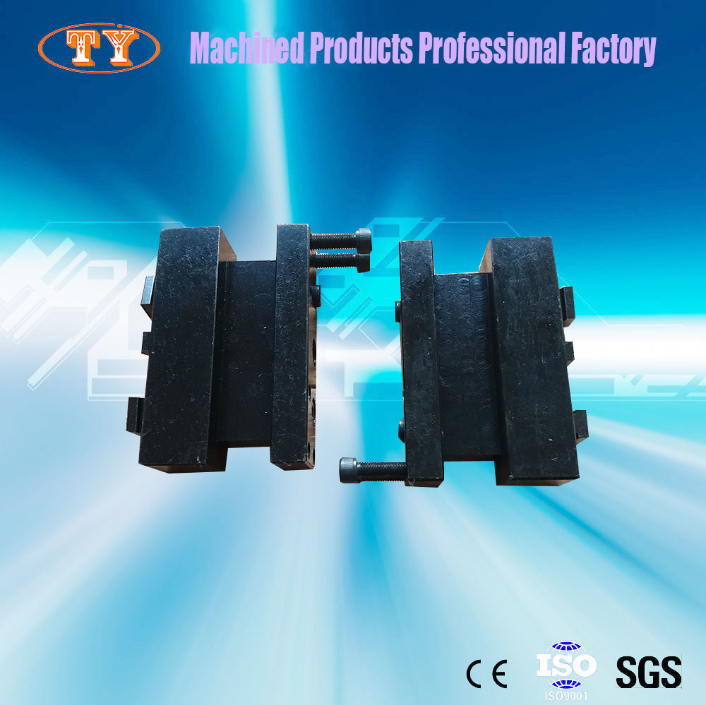 /proimages/2f0j00fQkRMtJBgEbw/custom-cnc-horizontal-machining-lathe-gang-tool-holder-precision-machinery-parts.jpg