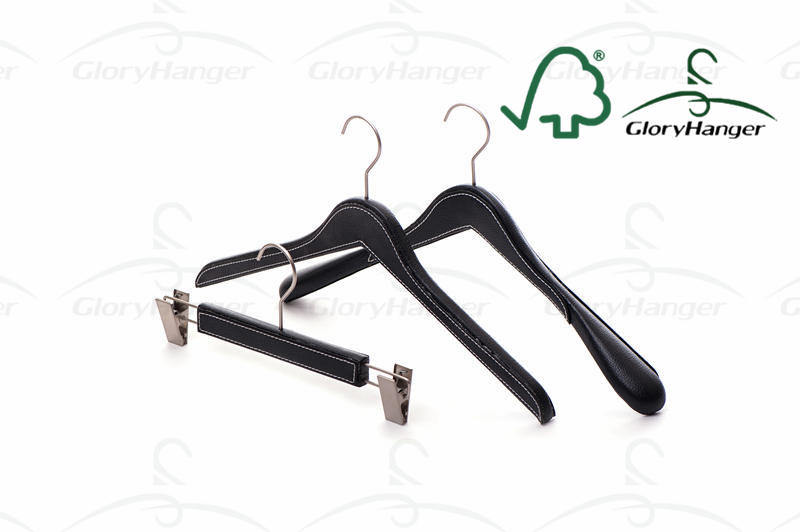 /proimages/2f0j00lsrEhBYtIpzb/custom-wood-hanger-for-suit-display-hanger-with-leather-cover.jpg