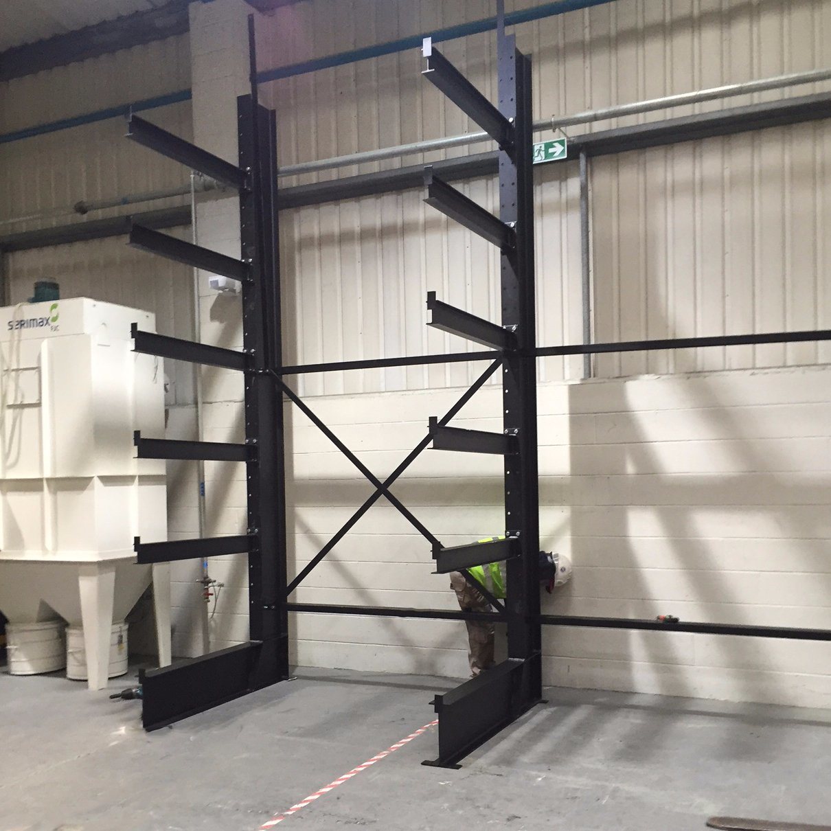 /proimages/2f0j00oJeaDnMjiwqC/single-and-double-arm-warehouse-storage-steel-cantilever-rack.jpg