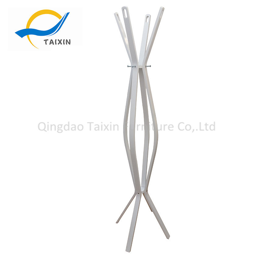/proimages/2f0j00tOSToVqLbzgJ/vertical-high-quality-wooden-clothing-hanger-with-hooks.jpg