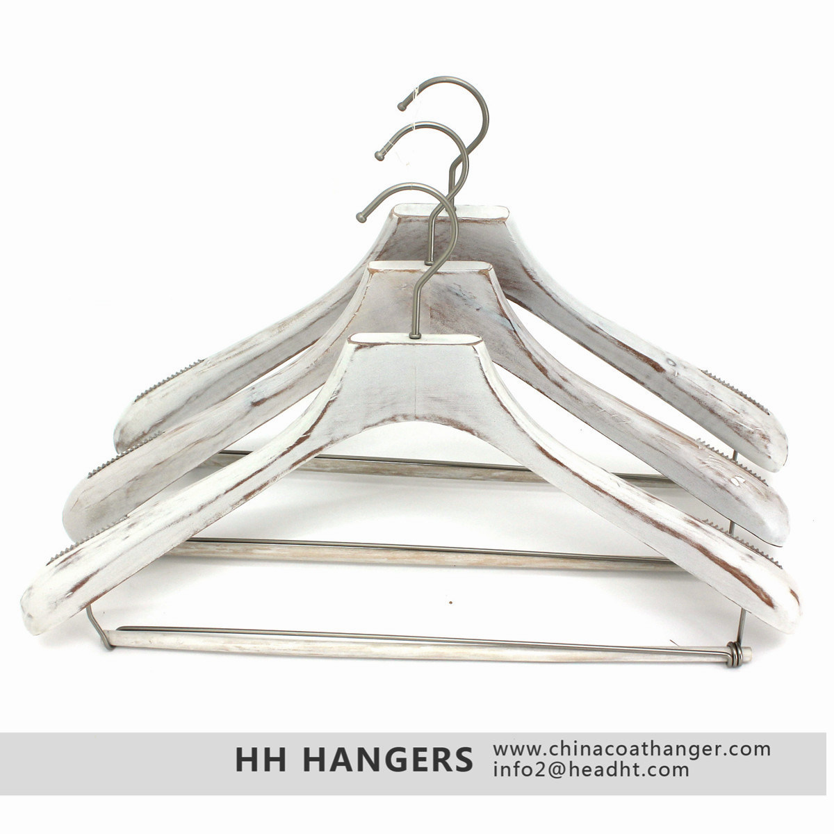 /proimages/2f0j00utIGdmJRAMkl/fashion-antique-white-clothes-wooden-suit-hanger-wood-hanger-for-clothes.jpg