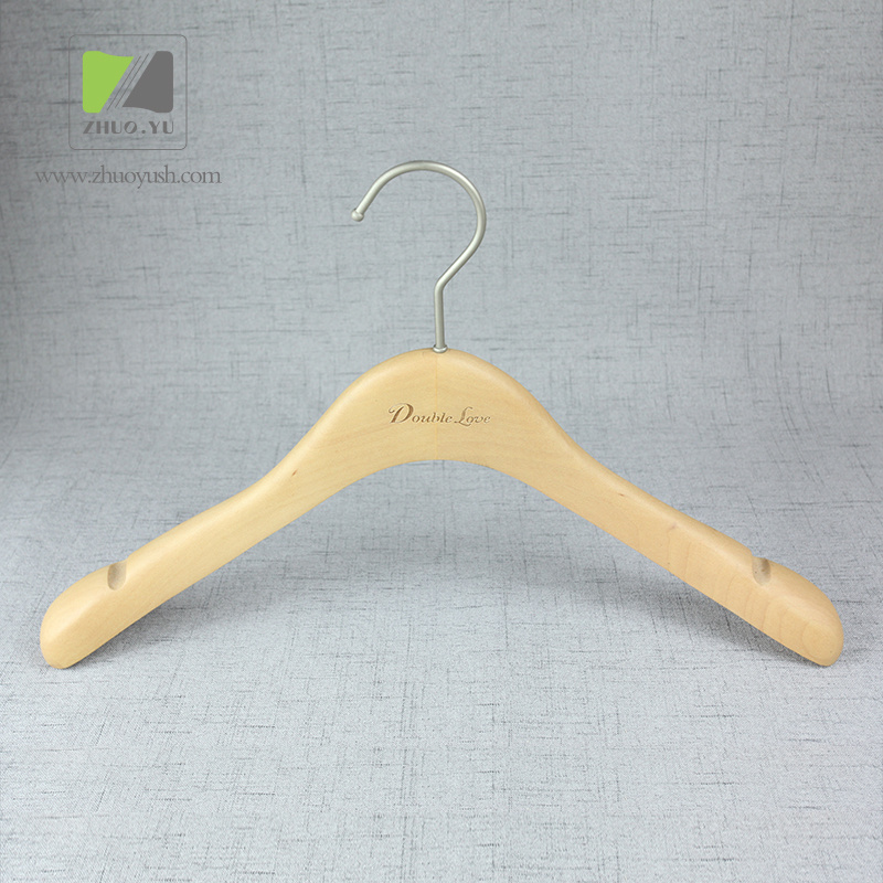 /proimages/2f0j00ytcGCzqWgEbe/natural-wood-clothing-hanger-with-anti-slip-groove.jpg
