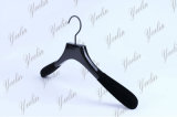 Wooden Luxury Hanger with No Slip Cover for Branded Store, Fashion Model, Show Room