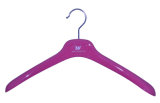 Glossy Surface Beautiful Looking Plastic Clothes Hanger