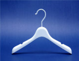 New Narrow Shoulder White Paint Anti-Slip Plastic Hanger for Clothes