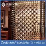 New Design Customized Stainless Steel Wine Display Rack for Club