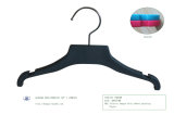 Black New Fashion Design Plastic Soft Finish Baby Hanger, Hangers for Jeans