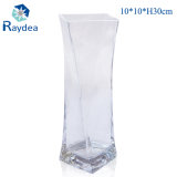Beautiful Twisted Glass Vase for Home Decoration