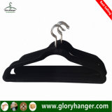 Wholesale Flocking Hanger with Metal Hook Plastic Velvet Clothing Hanger for Suppermarket Hot Sales 2017