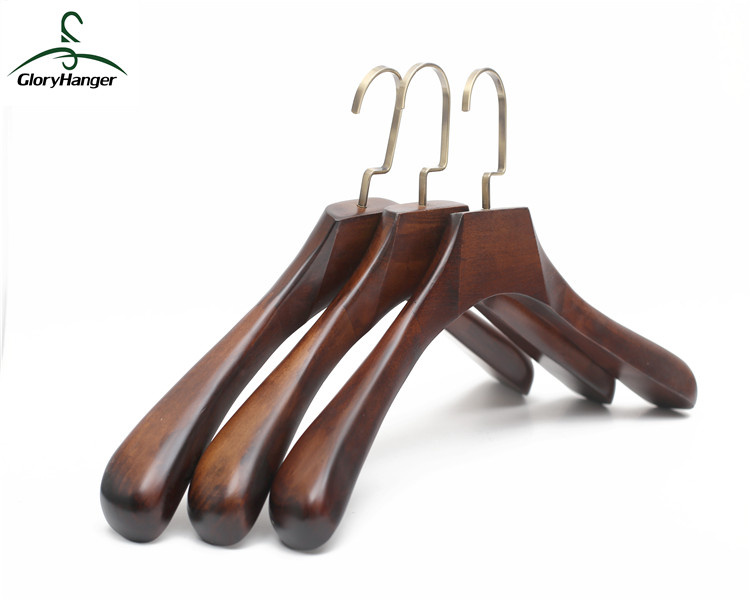 /proimages/2f0j00AEjfHbZsnTkV/garment-wooden-coat-hanger-for-man-clothes-suit-furniture-fashion-display.jpg