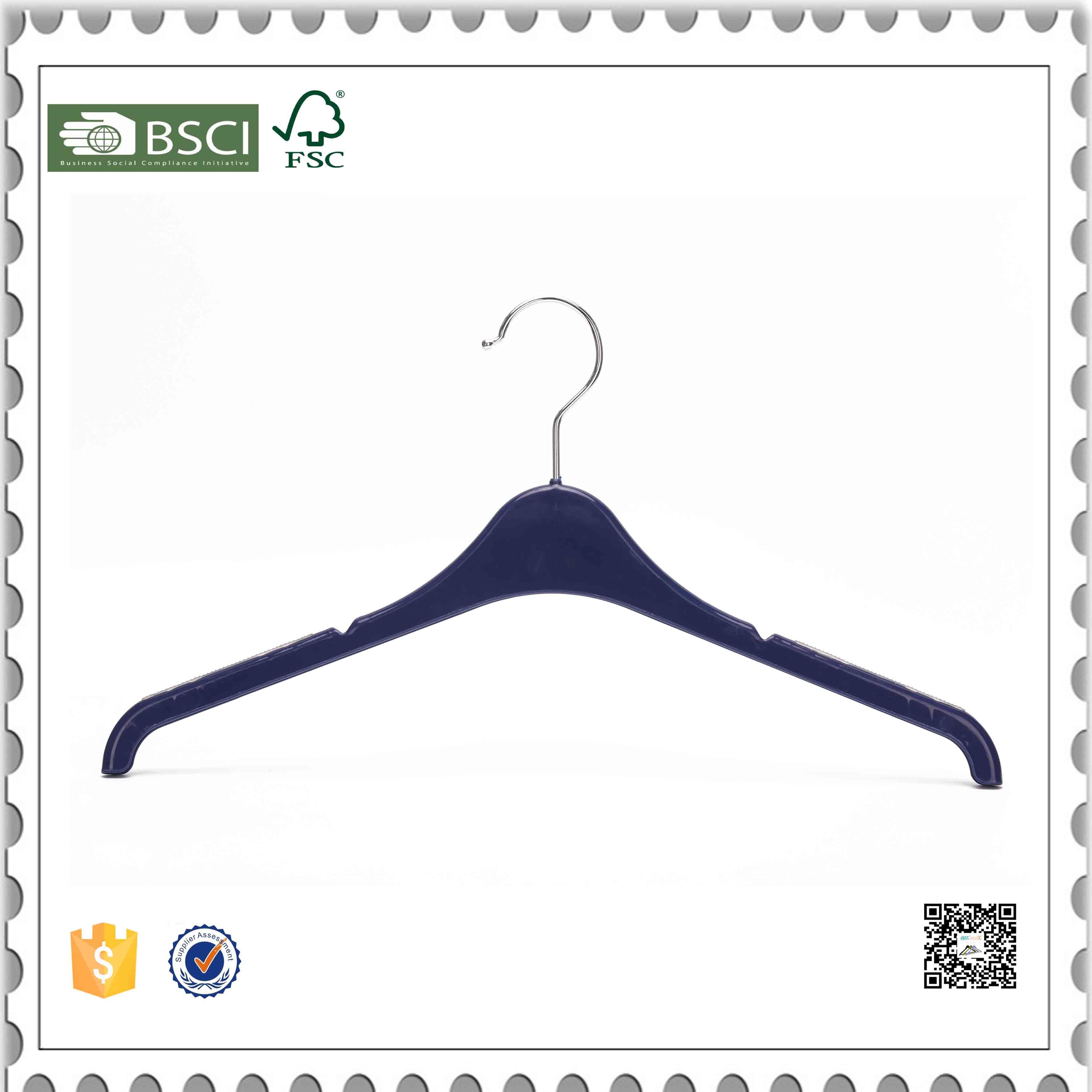 High Quality Black Plastic Clothes Hangers, Plastic Coat Hangers