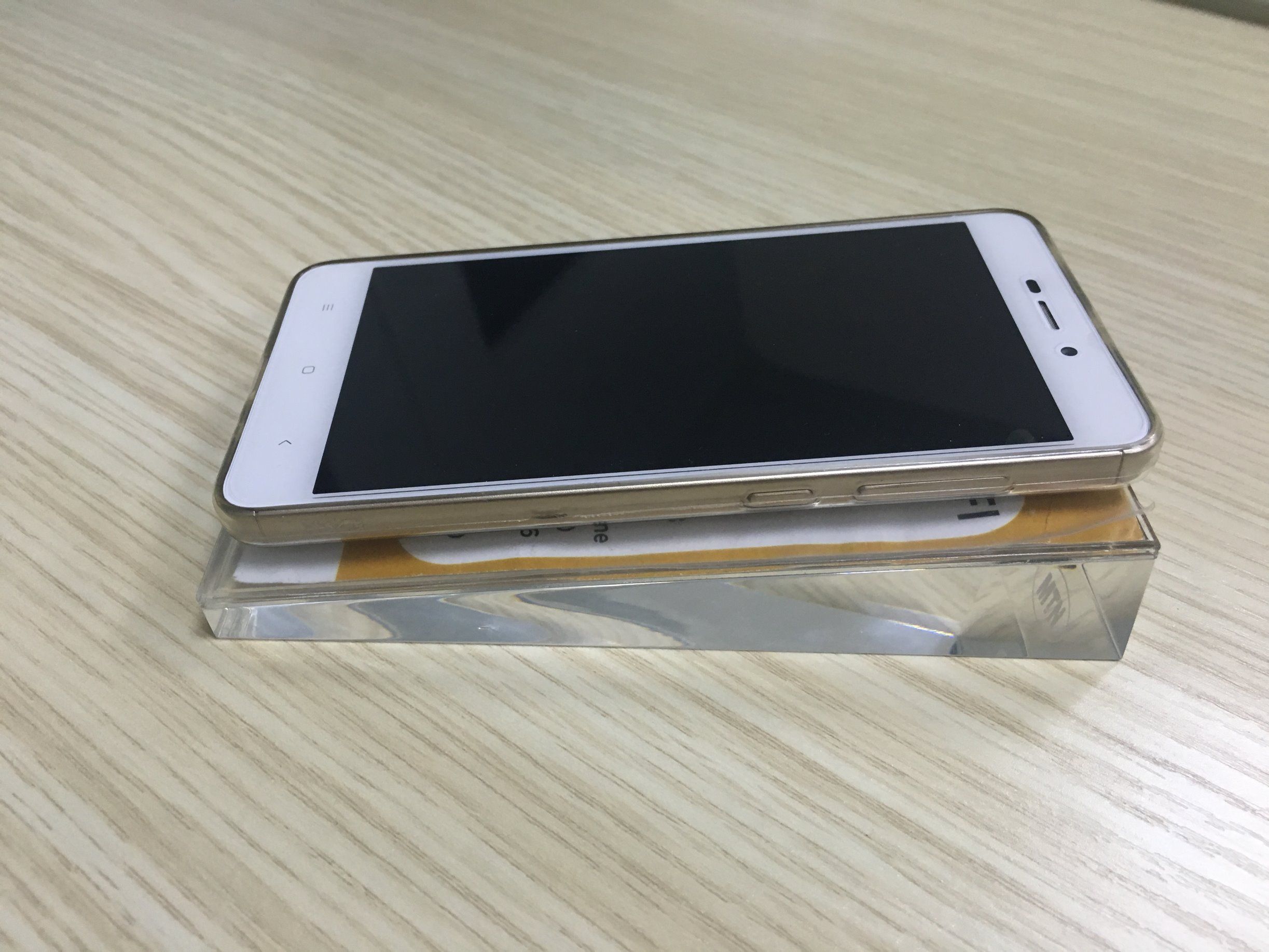 Acrylic Mobile Phone Display Stand Holder