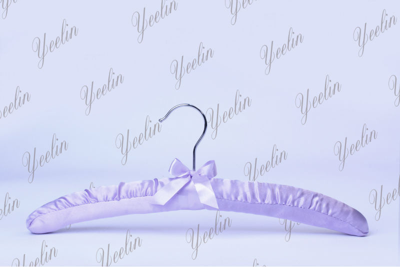 New Style Guangxi Yeelin Top Grade Popular Satin Padded Hanger (YLFBS005W-1)