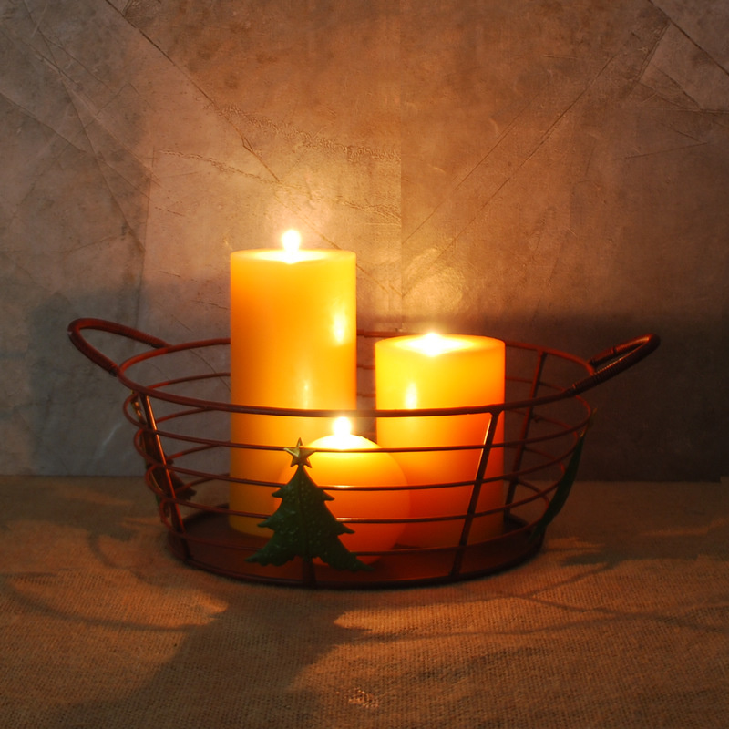 Metal Christmas Decoration Pillar Candle Holder with Christmas Trees