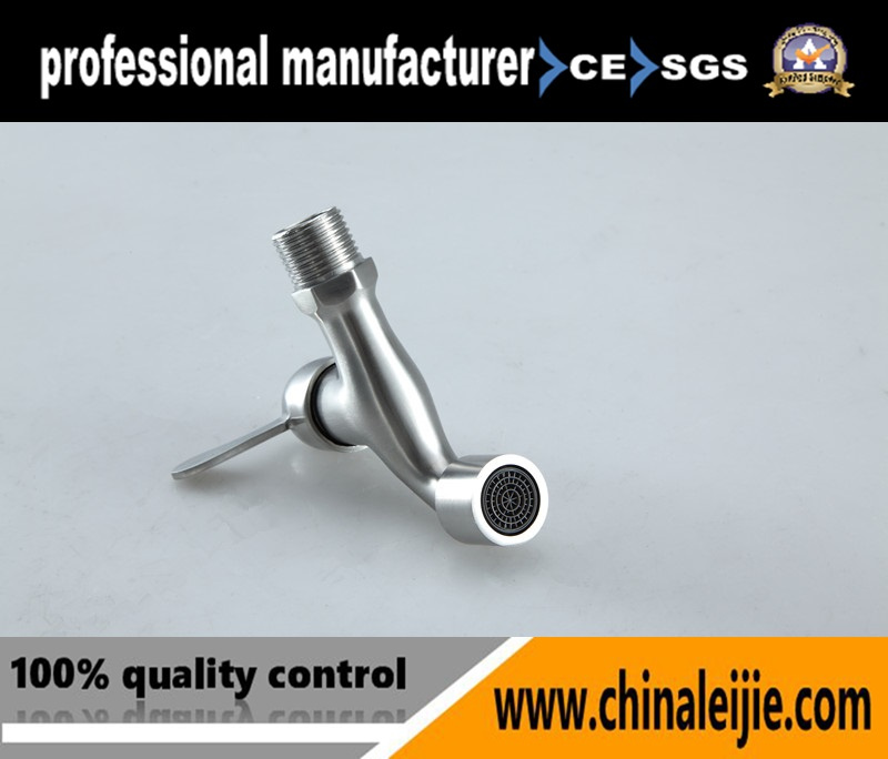 China Stainless Steel Bathroom Faucet for Washing Machine