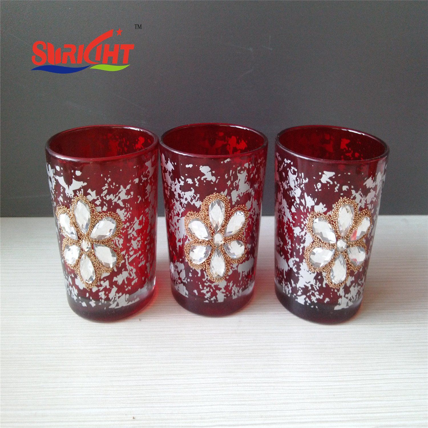 Premium Glass Jar Candle with Flower Lacker
