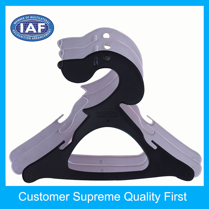 /proimages/2f0j00SjUENbVdrFuf/custom-plastic-pet-hangers-of-plastic-part.jpg