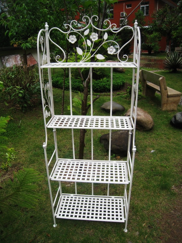 4 Layers Planter Stand Metal Shelf for Indoor and Outdoor