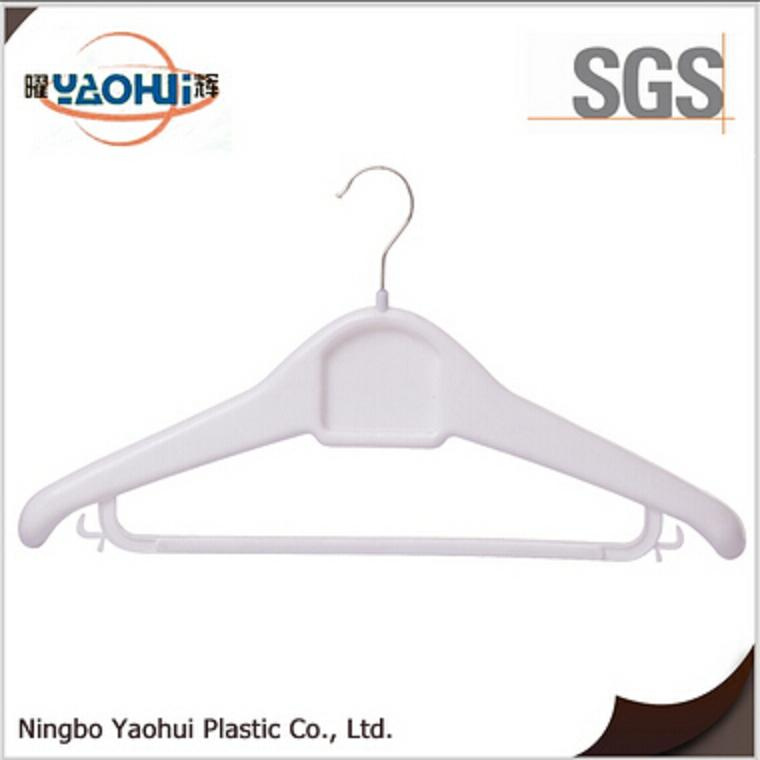 Cheap Plastic Coat Hanger with Metal Hook for Display
