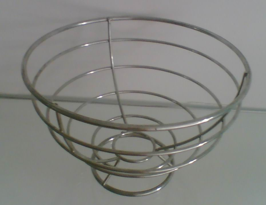Half-Round Sliver Metal Fruit Bowl