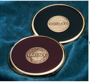 /proimages/2f0j00ZsdTSJIlraoR/zinc-alloy-metal-leather-pu-coaster.jpg