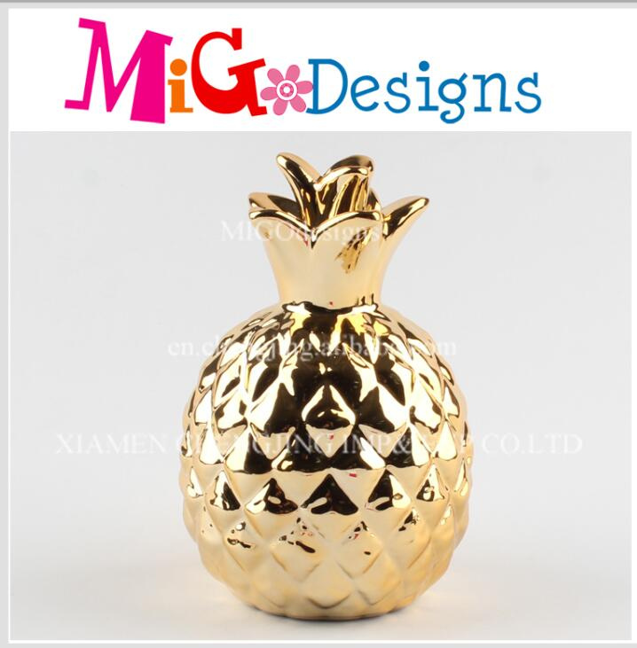 Gold Plating Ceramic Decoration Pineapple Shaped Money Bank