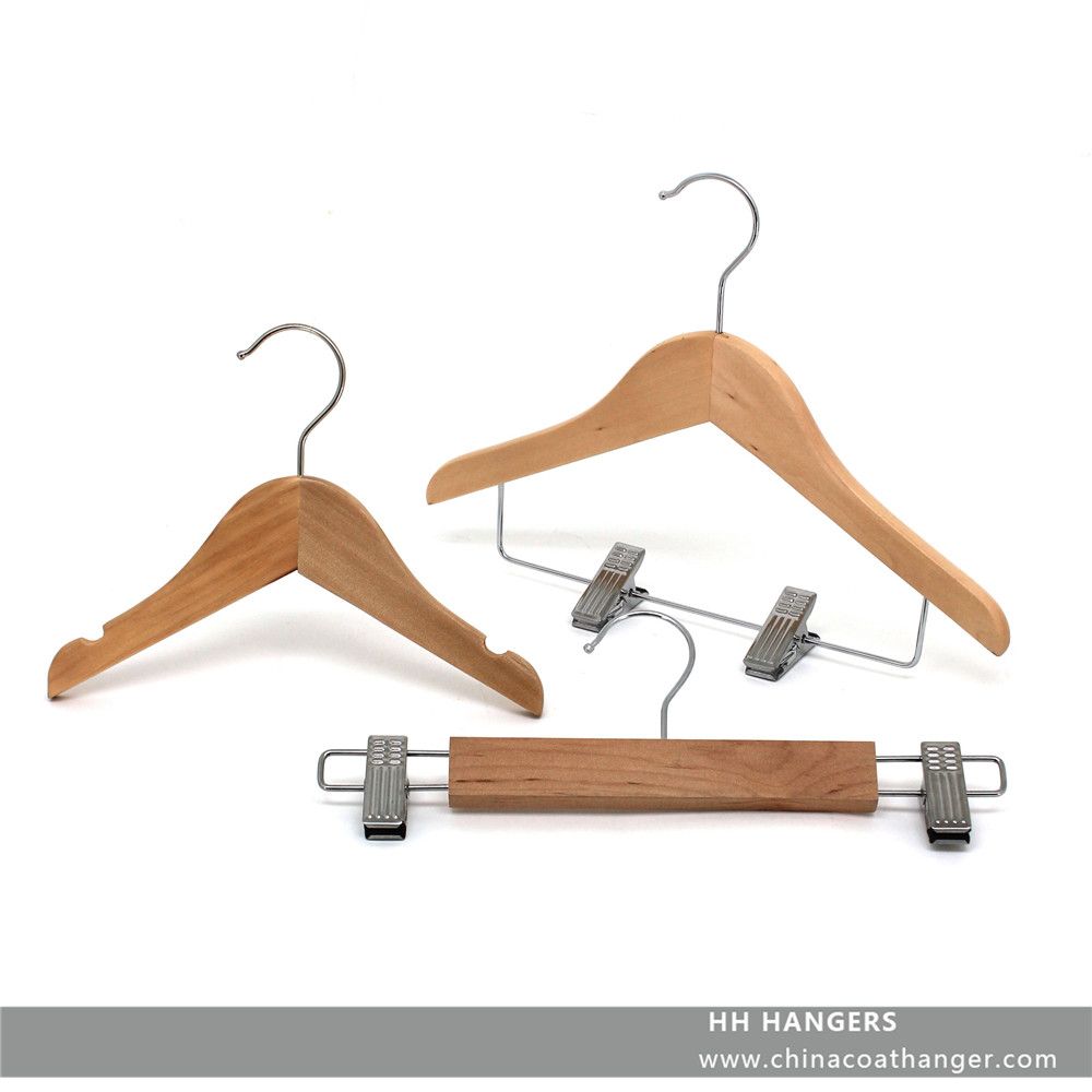 Custom Baby Hanger Wooden Clothes Hangers for Jeans