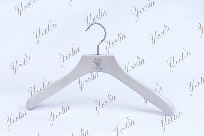 Luxury Wooden Cloth Hanger, White Coat Hanger (YLWD84025W-NTL4) for Branded Store