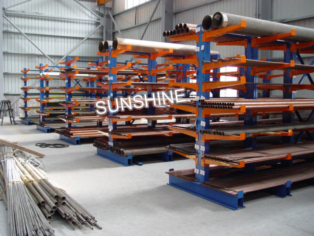 Competitive Price- Heavy Duty Storage Cantilever Racking System