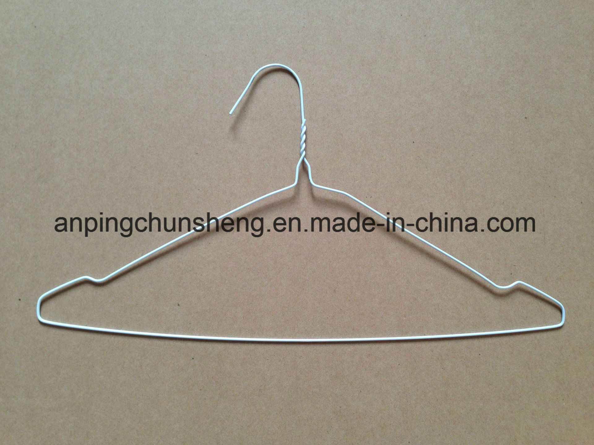 Manufacturer High Quality Wire Hangers Supplier