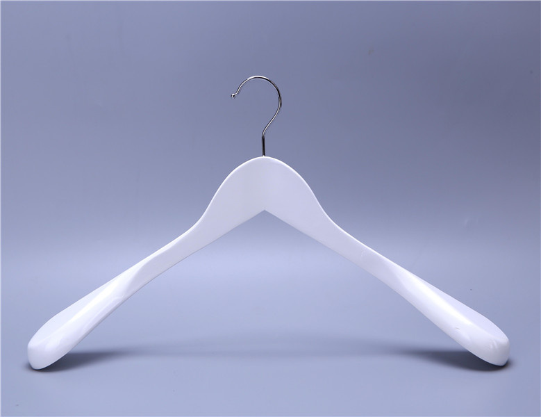 Milk White Comfortable Hand Feeling Wooden Hanger