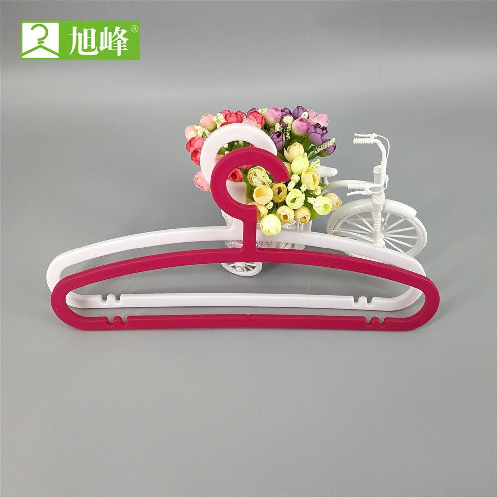 /proimages/2f0j00htoGVvaROykW/curve-style-closet-use-plastic-hangers-hook-for-women.jpg