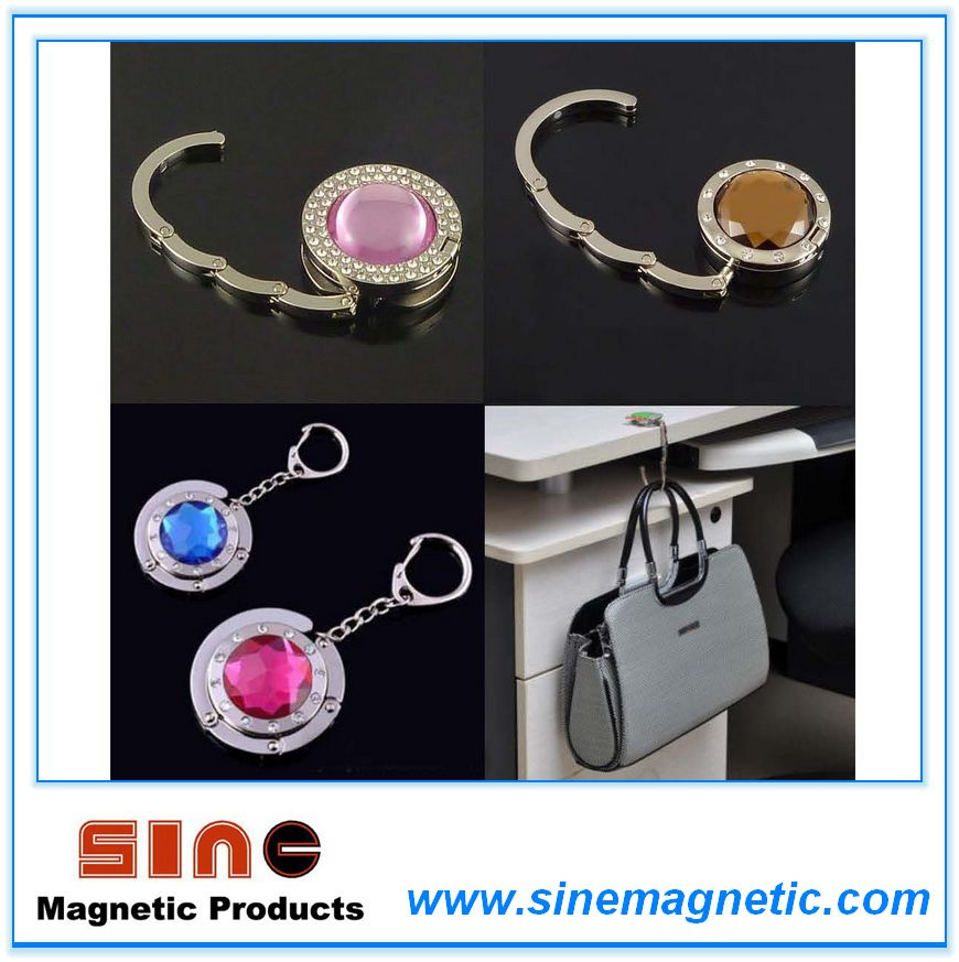 /proimages/2f0j00lZOtKGsRMNqy/folding-crystal-baghanger-hook-holder-with-magnet.jpg